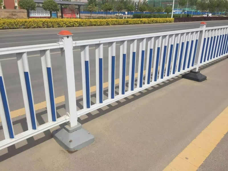 瀍河回族防眩目道路护栏